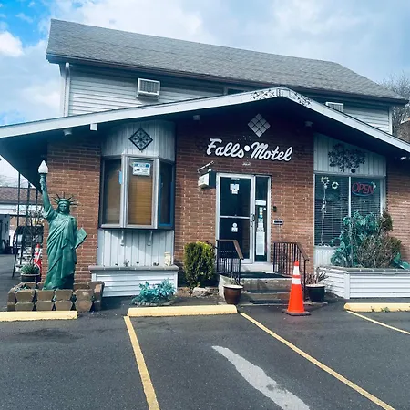 Falls Motel